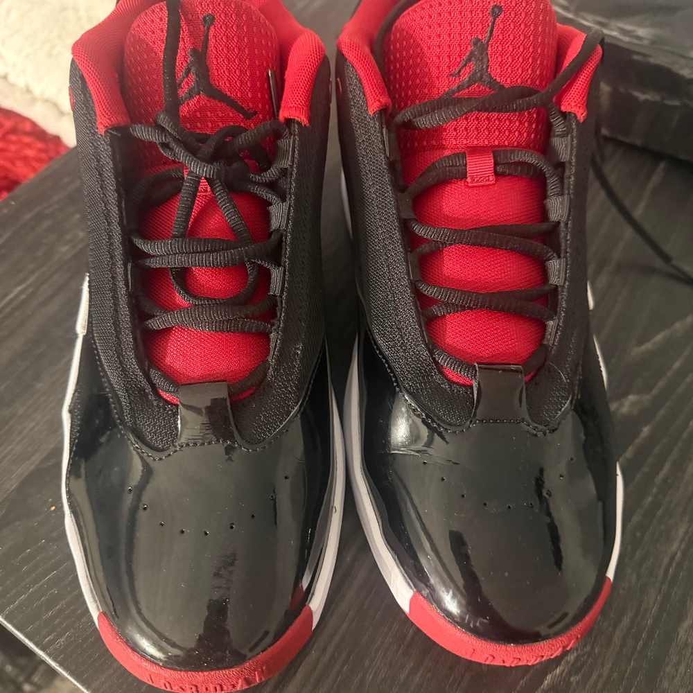 Jordan 11.   11.6